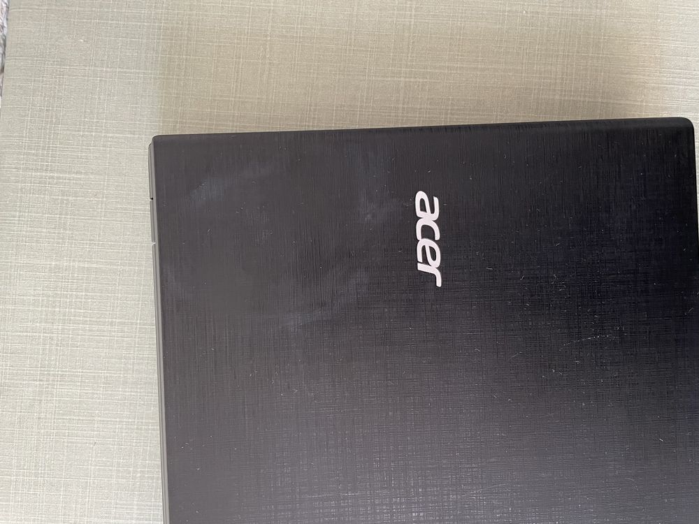 Ноутбук Acer Aspire E5-573G
