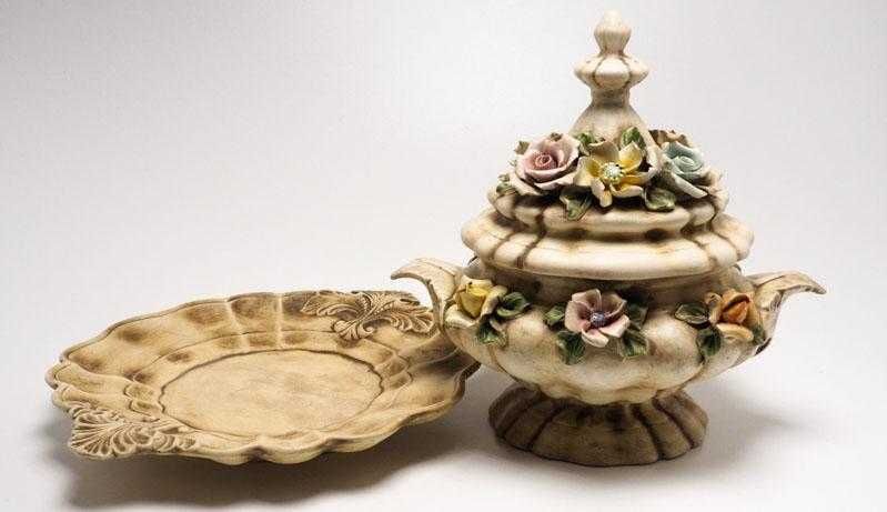 Terrina com prato Capodimonte