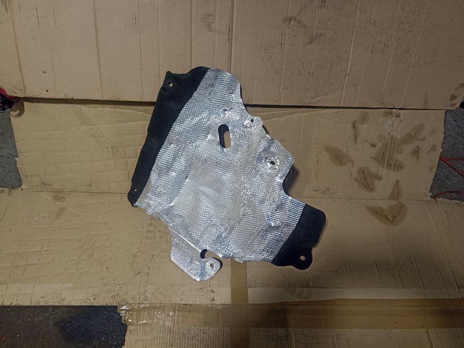 Osłona termiczna Renault Arkana/Dacia Sandero III 2023