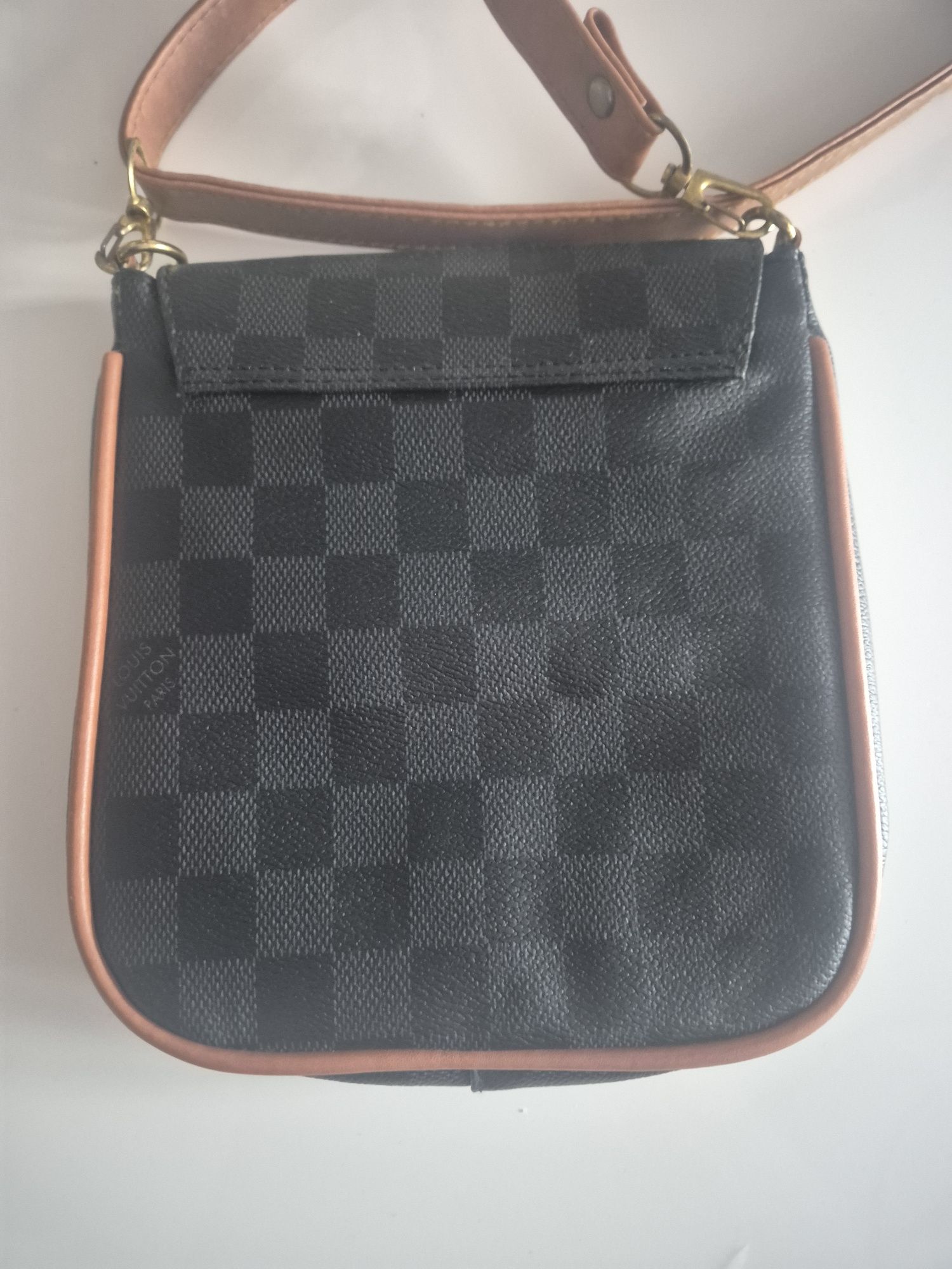 Torebka listonoszka Louis Vuitton