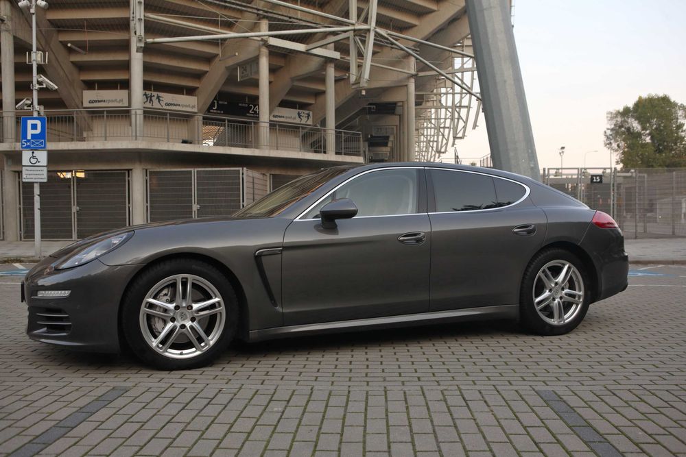 Porsche Panamera 3.0 Stan Bardzo Dobry