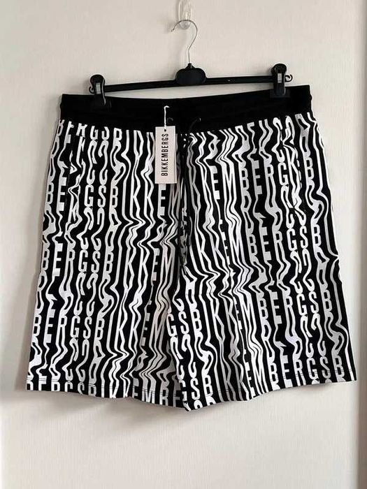 Nowe spodenki dresowe Bikkembergs XL
