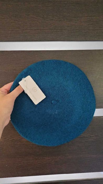 Grace focus fashion beret ocean blue wełniany nowy