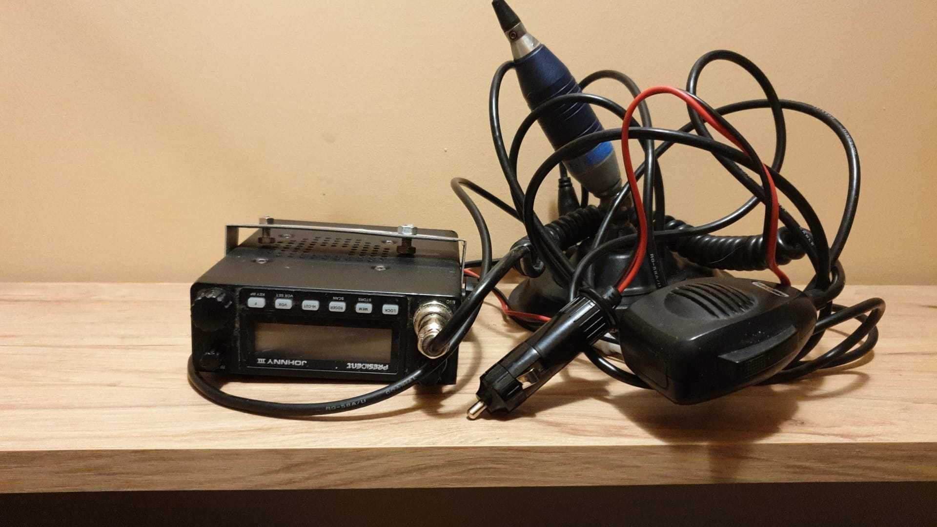 CB Radio Johnny 3 z anteną