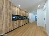 Apartamento T2+1 c/ entrada independente - Remodelado