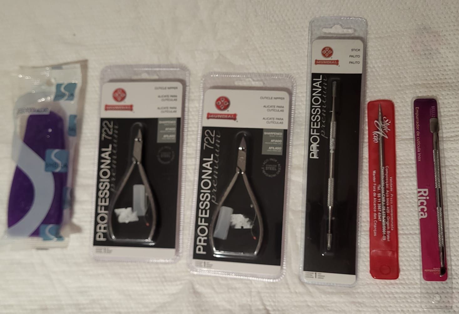 Kit alicates Mundial + espatulas de inox + estojo para alicate.