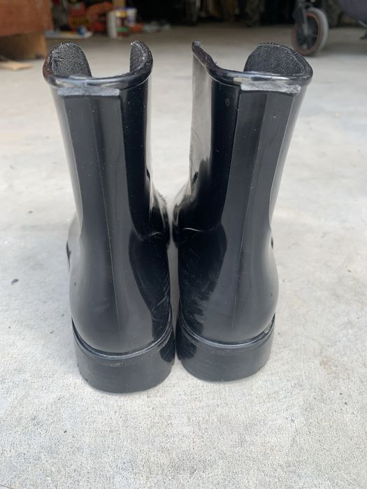 Короткі гумові чобітки