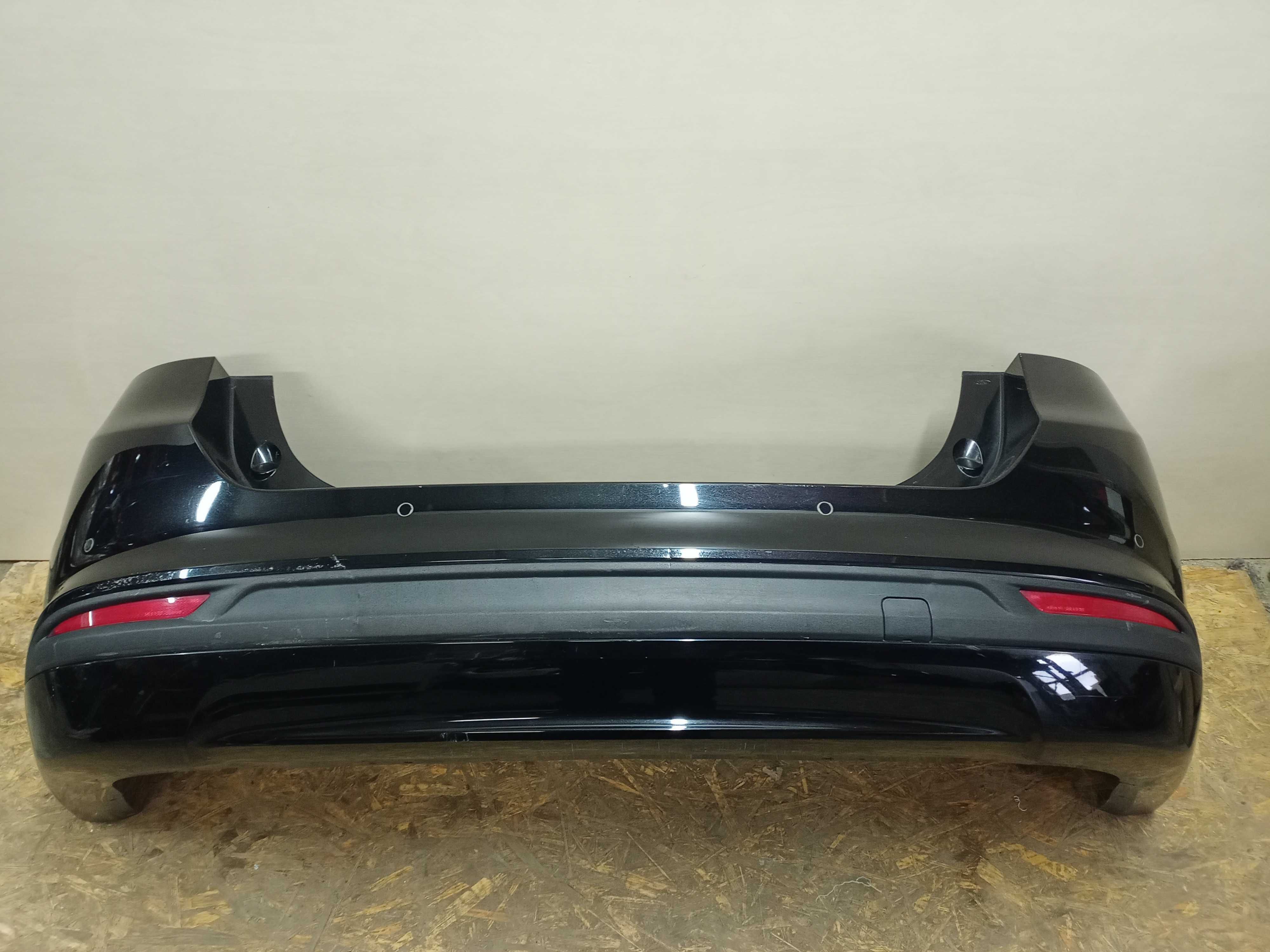 Ford Mondeo MK5 zderzak tył tylny sedan kompletny 4xPDC czarny