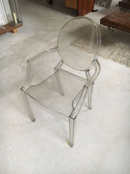 Taboret na kółkach bauhaus