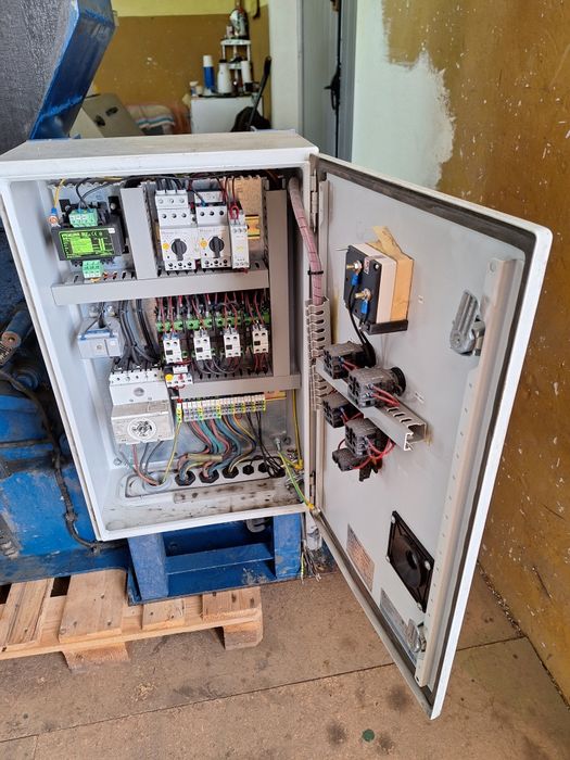Młyn młynek kruszarka rozdrabniarka do tworzyw Zerma GSE-300/600 18kw
