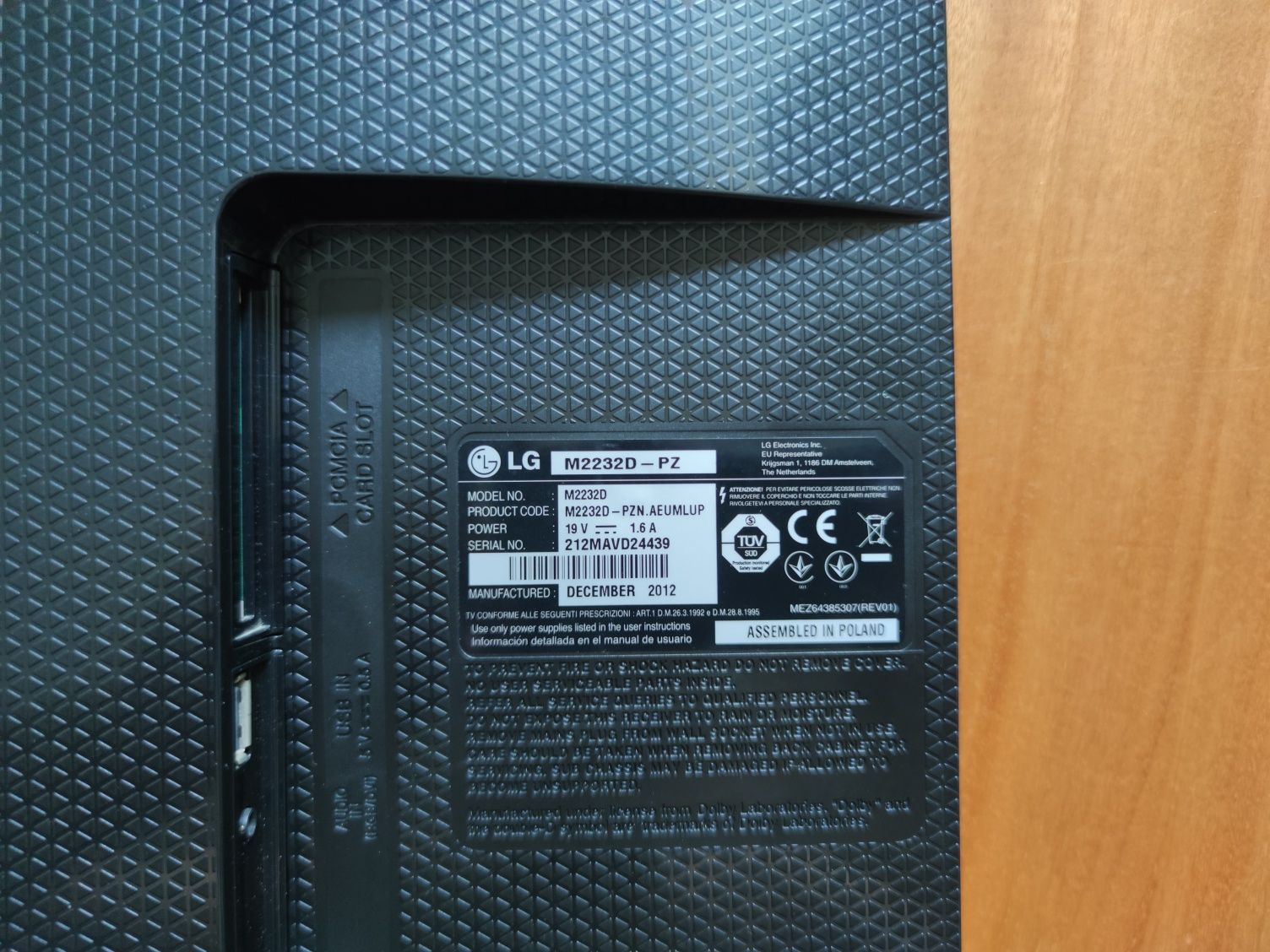 TV Monitor 22" LG M2232