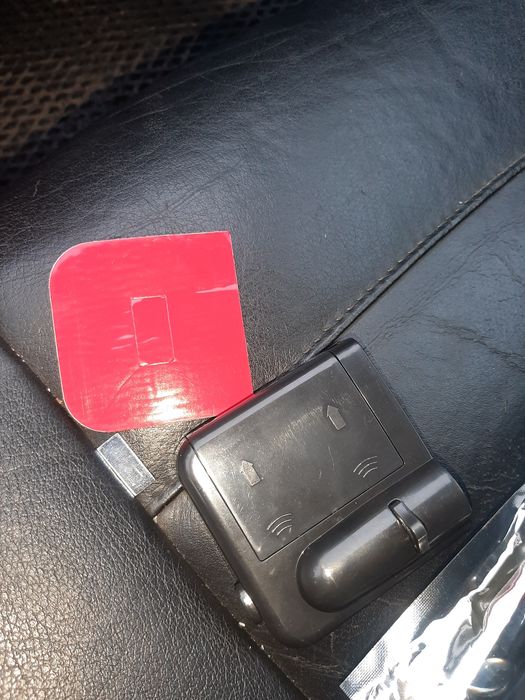 Продам підсвітка на двері логотип бмв