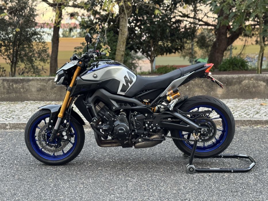 Yamaha MT-09 SP Akrapovic Nacional