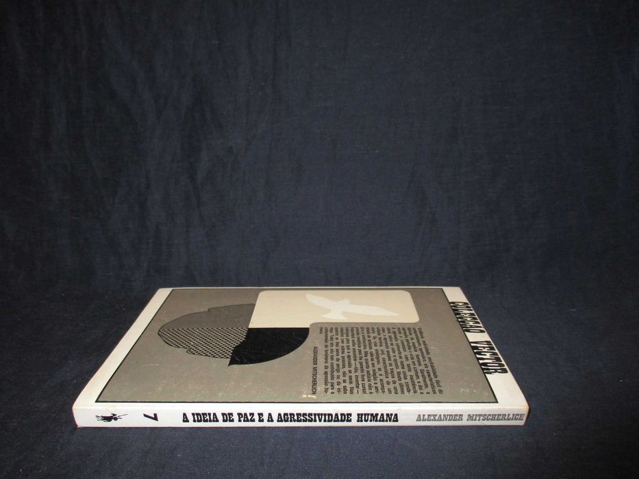 Livro A Ideia de Paz e a Agressividade Humana
