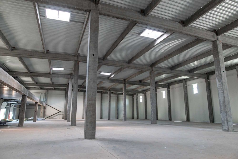 Новий склад 654 м² в ЛЦ PERETYN (поряд з митницею) у Львові