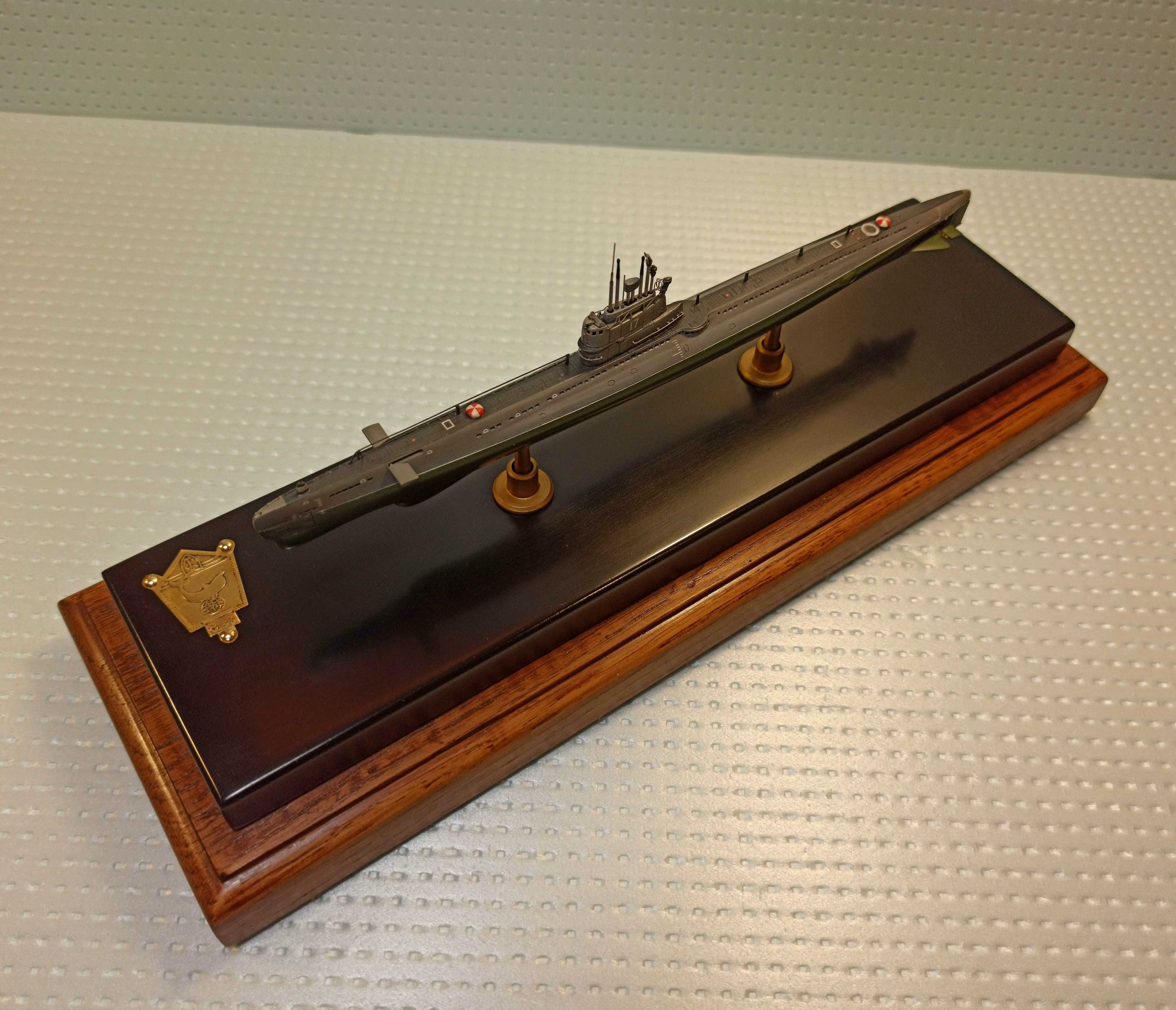 Модель корабля " Подводная лодка Пр. 613"