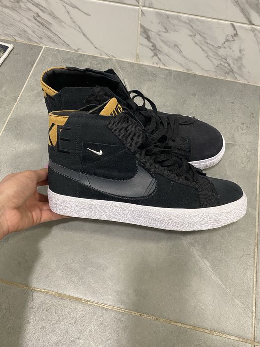 Нові оригінальні кросівки Nike SB Zoom Blazer Mid Premium