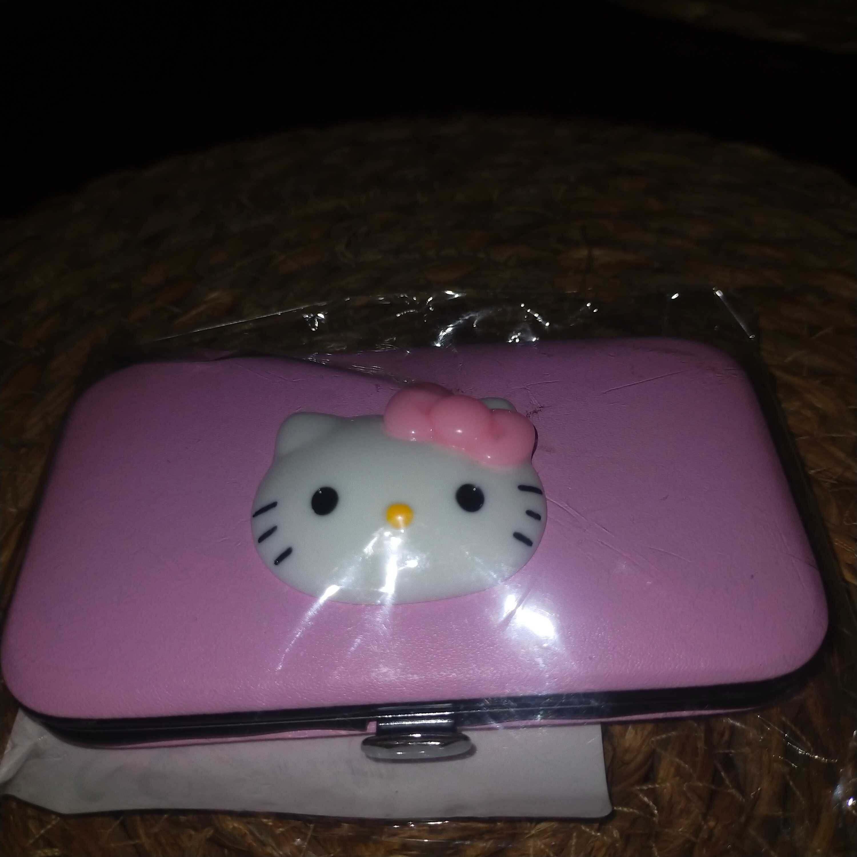 Zestaw do paznokci Hello kitty