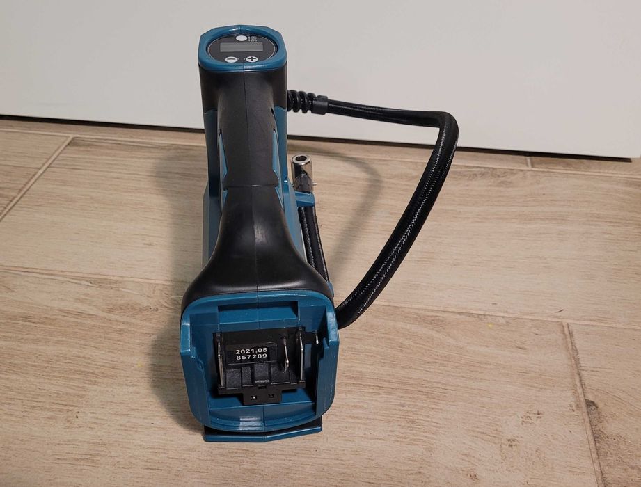 Makita DMP180 kompresor, sprężarka, pompka 18V