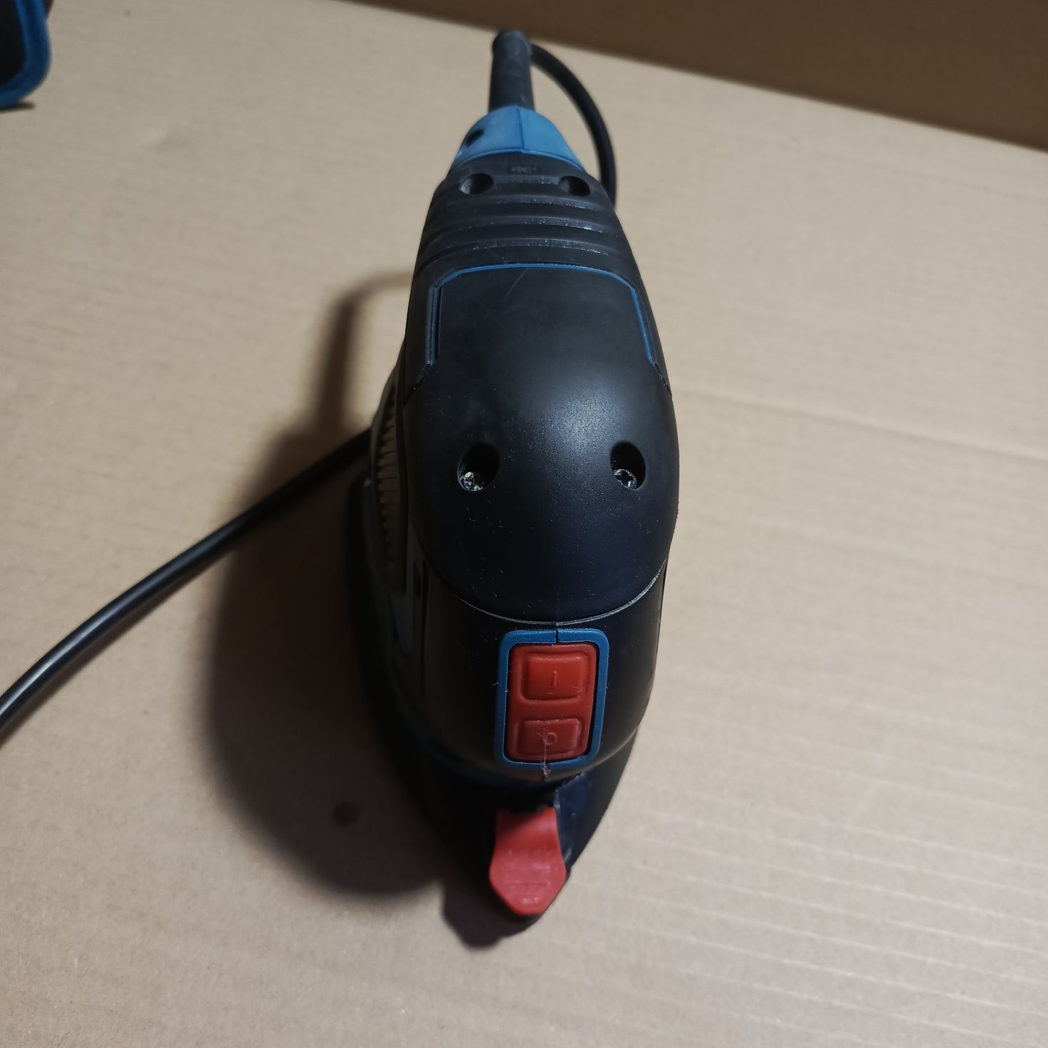 Szlifierka oscylacyjna erbauer delta ebls160