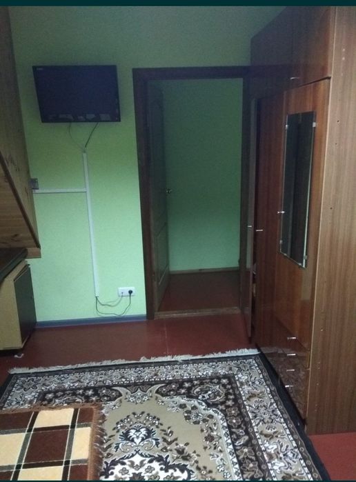 Здається кімната в приватному будинку