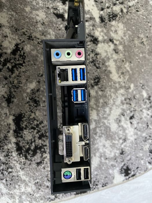 Материнська плата asus tuf gaming b460m-plus