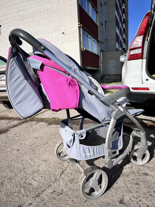 Візочок прогулянковий в хорошому стані