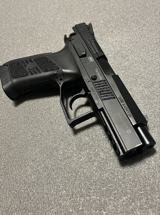 Pistola CZ 4.5mm Nova