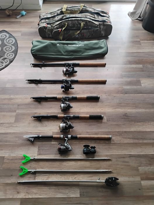 Pięć wędek + rodpod + torba