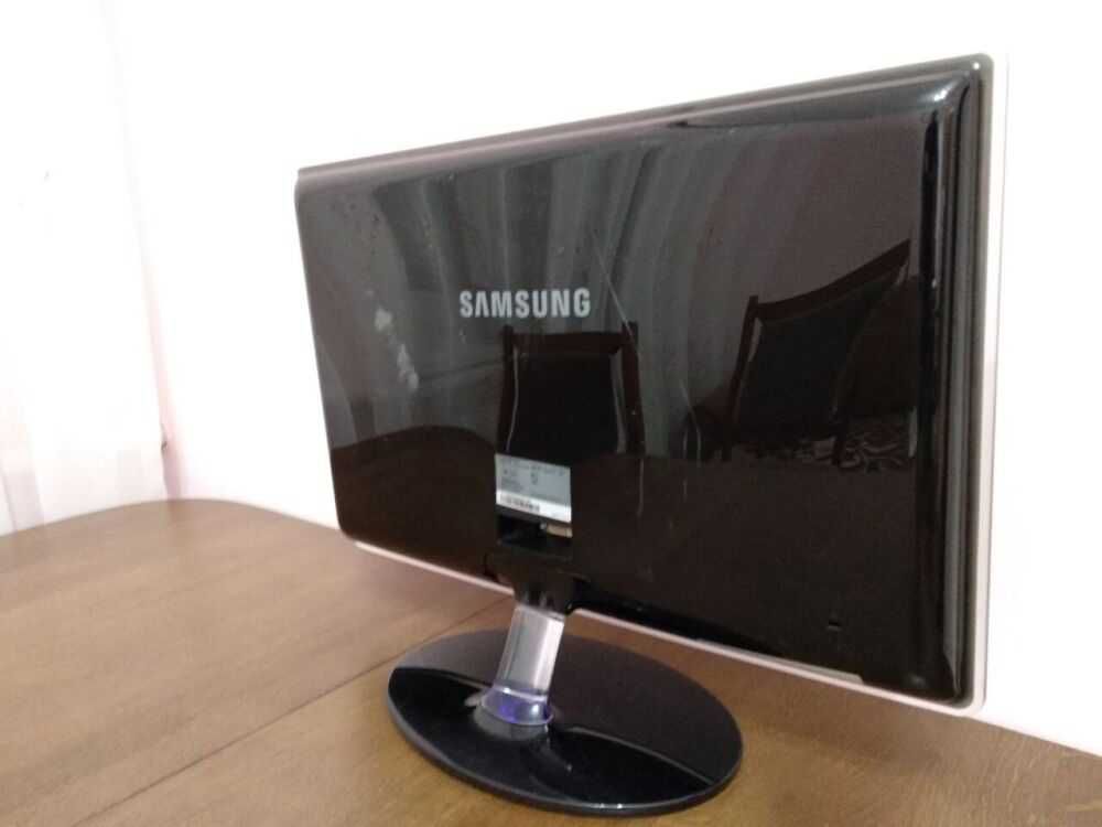 Монитор Samsung SyncMaster P2370, 1920x1080, 60 Гц,