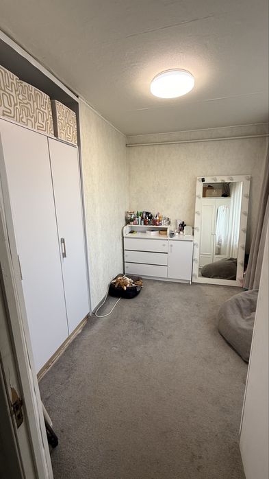 Продам затишну 3кімнатну квартиру, на Космонавтів