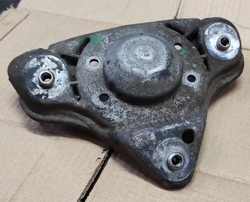 KIELICH MOCOWANIE WACHACZY AMORTYZATORA VW PASSAT B5 AUDI A4 B5 SKODA SUPERB 1 WYSYŁKA !!!