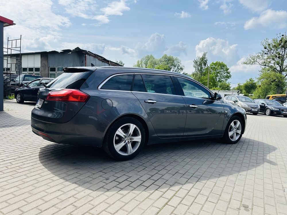 Opel isignia 2.0cdti 160km 2009r cosmo doinwestowana faktury