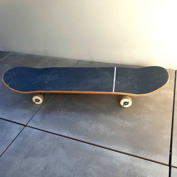Skate completo para praticantes de nível principiante