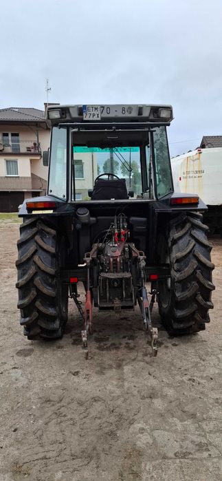 Ciągnik rolniczy MF 3060