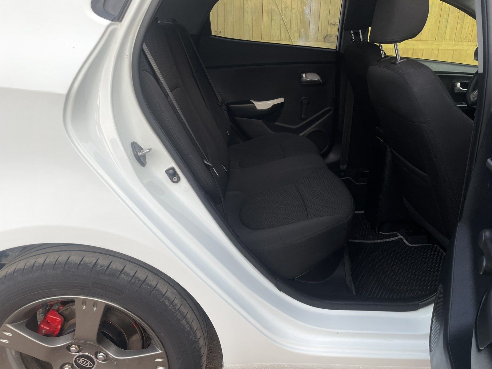 Kia rio 3       .