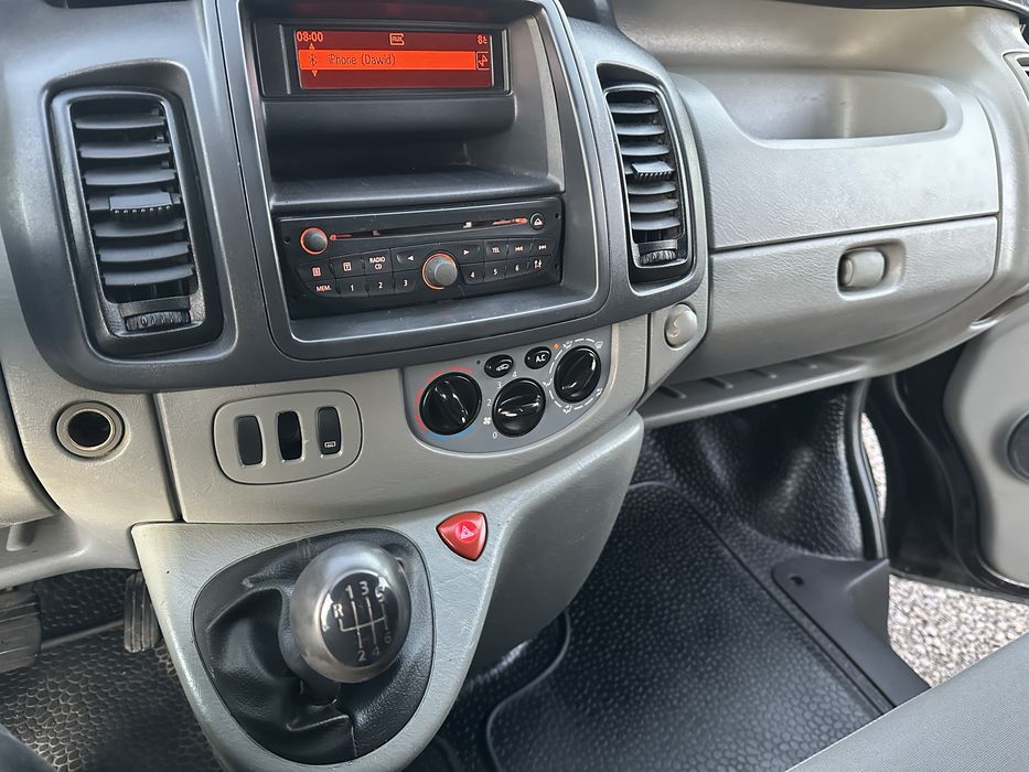 Opel vivaro nissan primastar renault trafic KLIMA 2013 rok