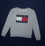 свитшот Tommy Hilfiher широкий свободный M - L