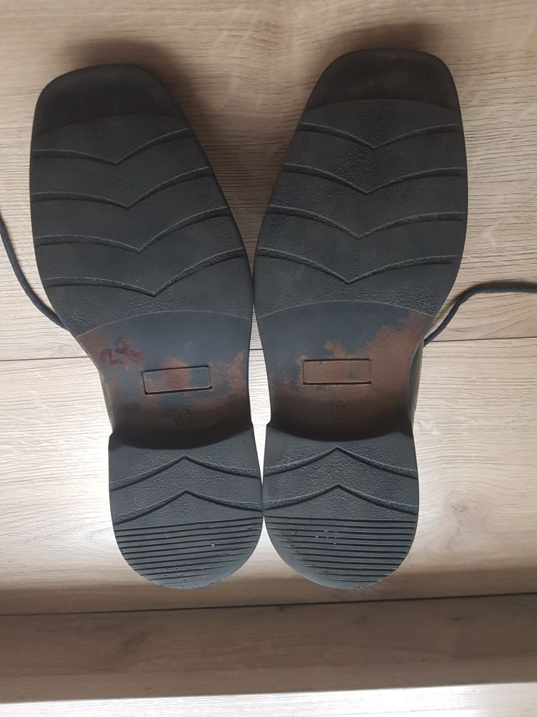 Buty meskie skórzane trapery marki Bata 42