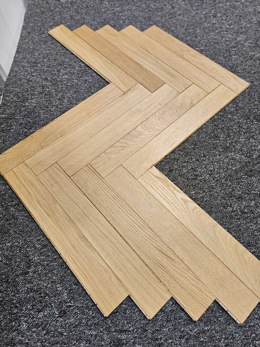 Jodełka dębowa klasyczna lakier neutral 11x68x470, klasa select