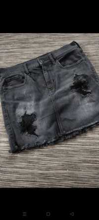 Spódnica krótka jeansowa czarna z przetarciami s/m
