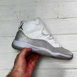 Жіночі кросівки nike air jordan 11
