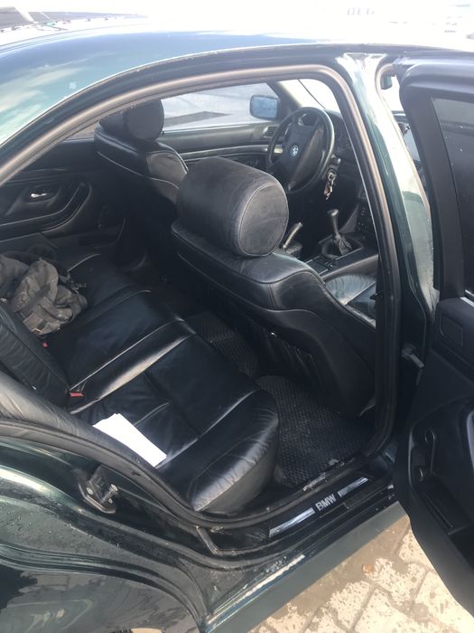 Продам бмв е39 деталі за телефоном