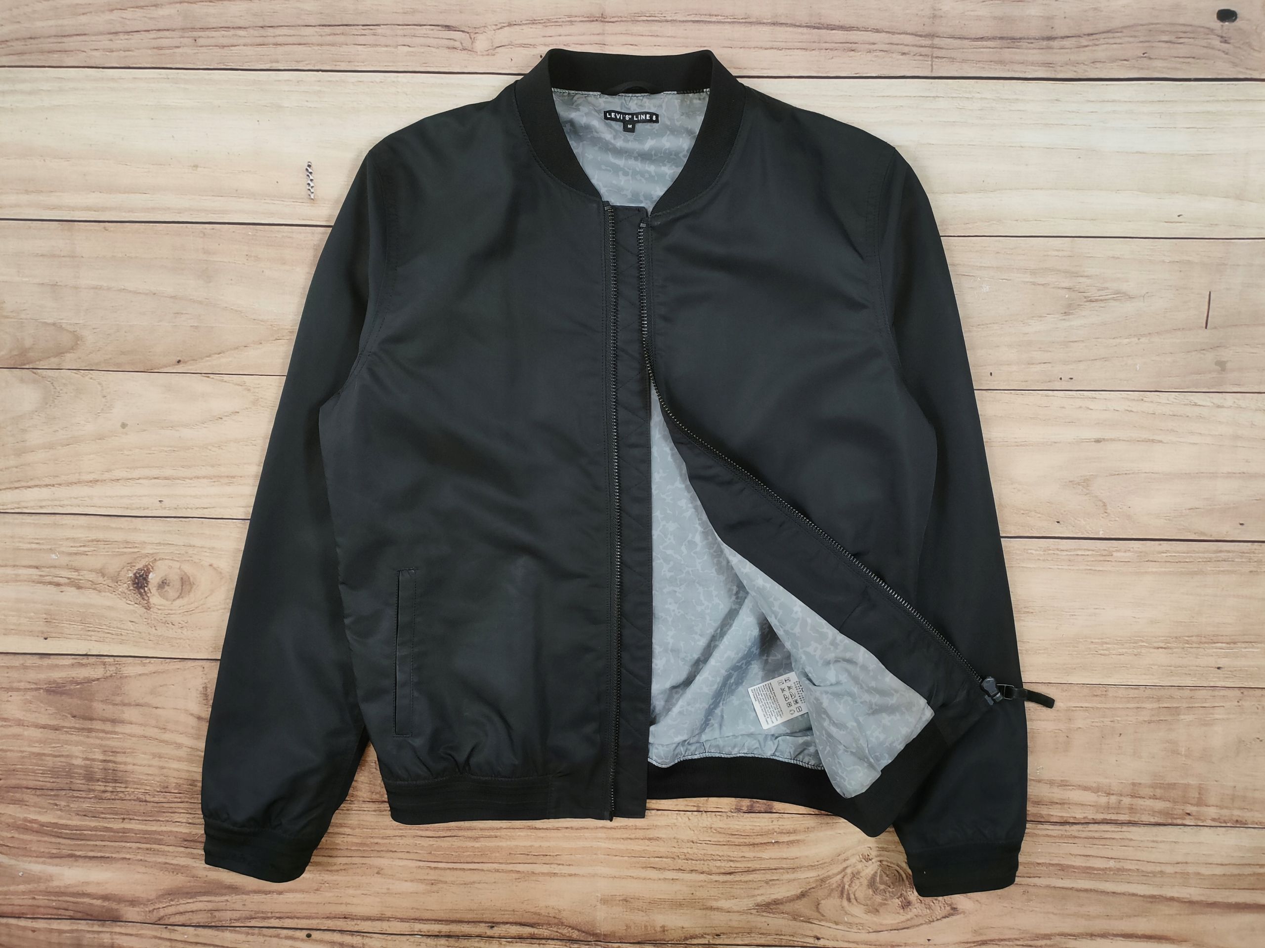 LEVI'S Line 8 Kurtka Bomberka Czarna Męska r. M