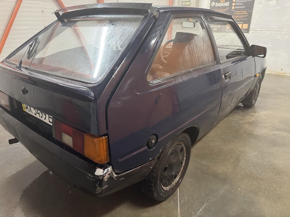 Продам таврию на уверенном ходу документы в порядке