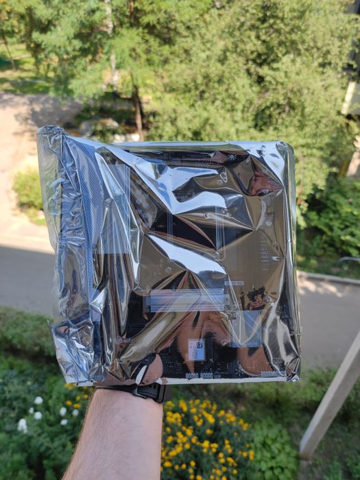 GIGABYTE B650M Gaming WiFi нова