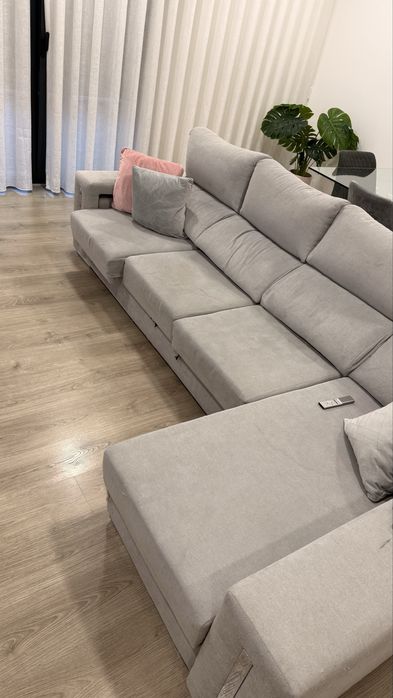Vendo sofa com chaise long