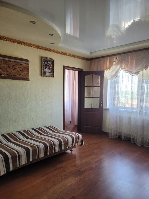 Оренда 2 км.кв.вул.Симоненка(Арсен,Епіцентр),новобудова,82 м.кв.,все є