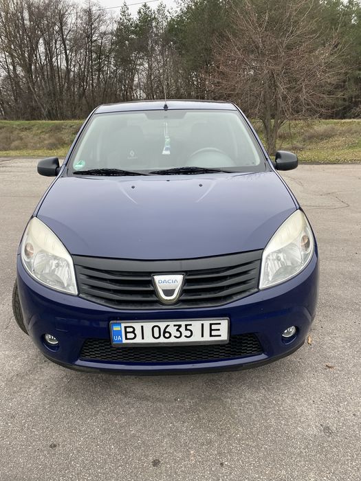 Dacia Sandero 2009 рік