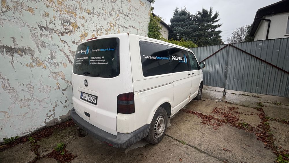 VOLKSWAGEN TRANSPORTER T5 –  do pracy lub przeróbki! rok 2003
